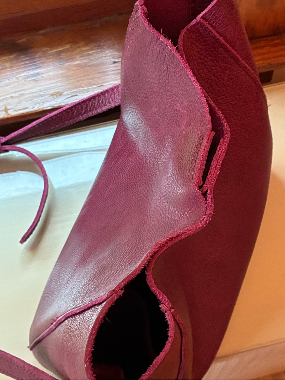 Women's Portland Leather Butterfly Bag in Orchid - Picture 3 of 5